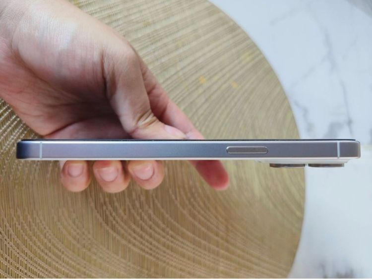  iPhone 15 Promax 128gb silver เครื่องศูนย์ไทย ไม่มีตำหนิ 21,900  รูปที่ 4