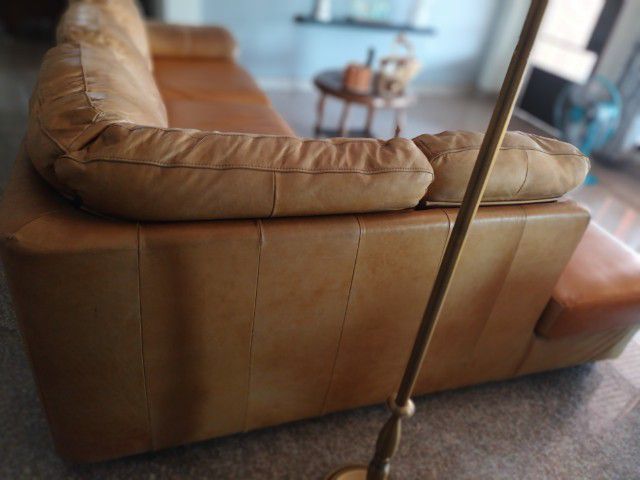 เฟอร์นิเจอร์แบรนด์ดังมือ2 รูปที่ 3