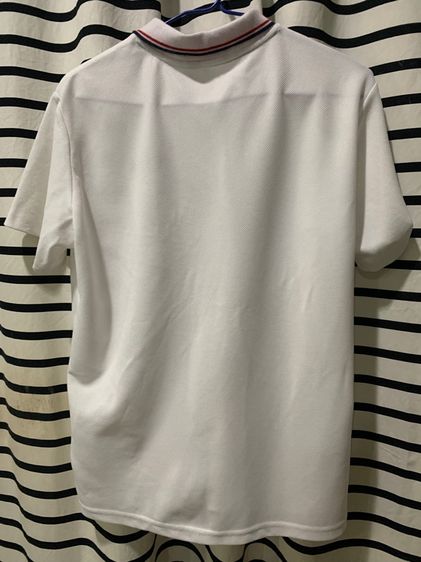 FILA – Unisex Graphic Polo Shirt ผ้ารู สวมใส่สบาย ระบายอากาศดีมากๆ ใส่เล่นกี่ฬา ได้ทุกประเภท รูปที่ 5