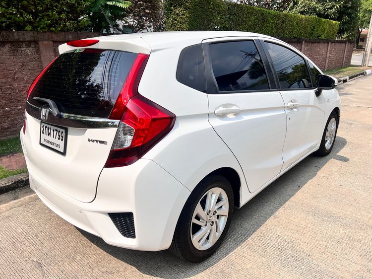 Honda Jazz 2014 1.5 S Sedan เบนซิน ไม่ติดแก๊ส เกียร์อัตโนมัติ ขาว รูปที่ 2