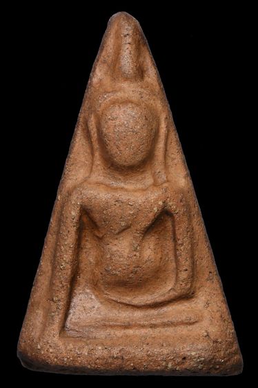 พระเนื้อดินเก่า ฐาน2 สูง 3.2ซ.ม BB 256