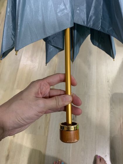 ร่มแบรนด์ MCM แท้  ( MCM UMBRELLA) ใช้กันแดด กันฝน luxury สุดๆ รูปที่ 9