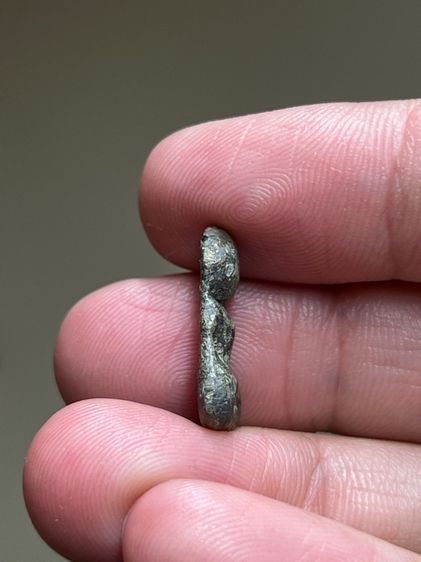 พระเนื้อชิน สนิมเขียว รูปที่ 4