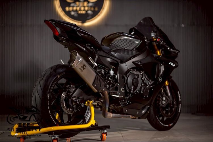 YAMAHA YZF-R1 รูปที่ 4