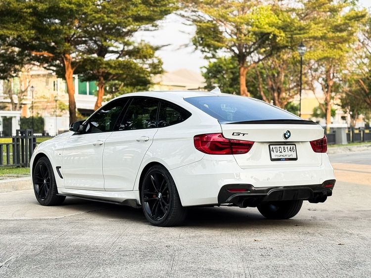BMW Series 3 2018 320d Sedan ดีเซล ไม่ติดแก๊ส เกียร์อัตโนมัติ ขาว รูปที่ 4