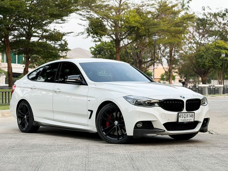 BMW Series 3 2018 320d Sedan ดีเซล ไม่ติดแก๊ส เกียร์อัตโนมัติ ขาว รูปที่ 3