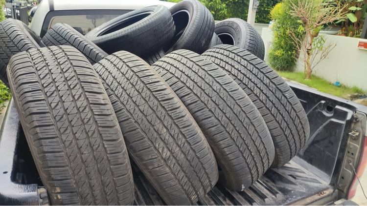 Bridgestone 265 65 17