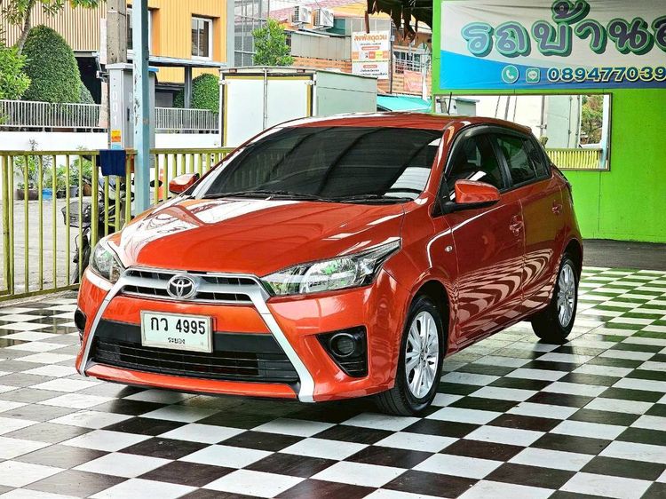 Toyota Yaris 2015 1.2 E Sedan เบนซิน ไม่ติดแก๊ส เกียร์อัตโนมัติ ส้ม รูปที่ 2