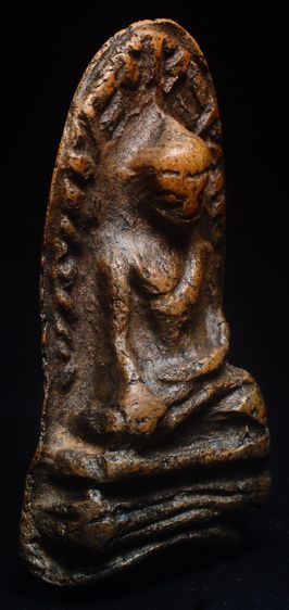 พระรอด ลำพูน  เนื้อเก่า ผิวย่นๆ  รูปที่ 4