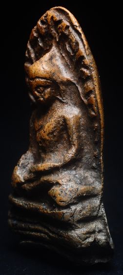 พระรอด ลำพูน  เนื้อเก่า ผิวย่นๆ  รูปที่ 3