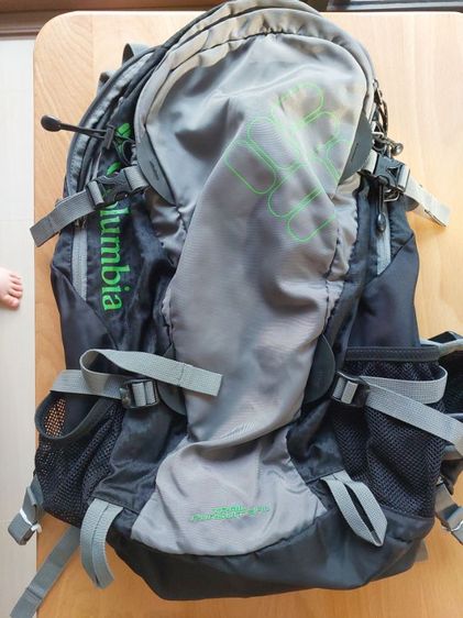 กระเป๋าเป้ backpack ยี่ห้อ Columbia แท้ รุ่น Trail Pursuit 34L (มือสอง)


ราคาจริง 5 พันกว่าบาทค่ะ
เจ้าของใช้เอง ใช้ไปครั้งเดียว

 รูปที่ 4
