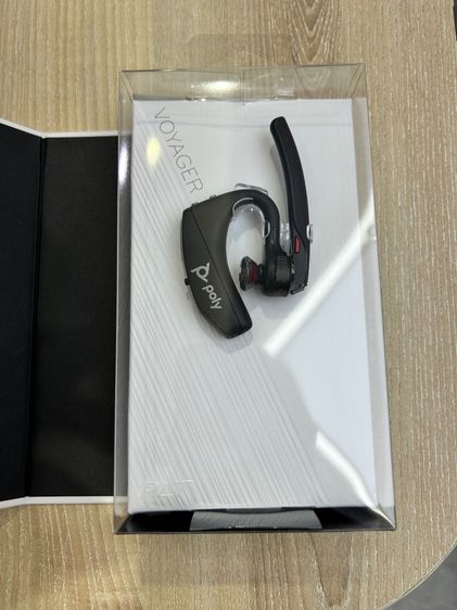 True Wireless POLY Sports (Voyager 5200) Black รูปที่ 3