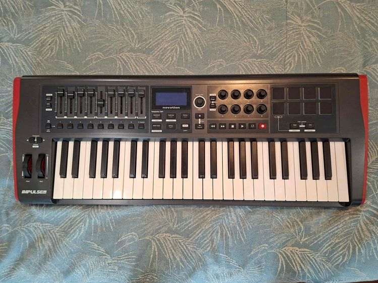 Novation Impulse 49 Midi Controller
