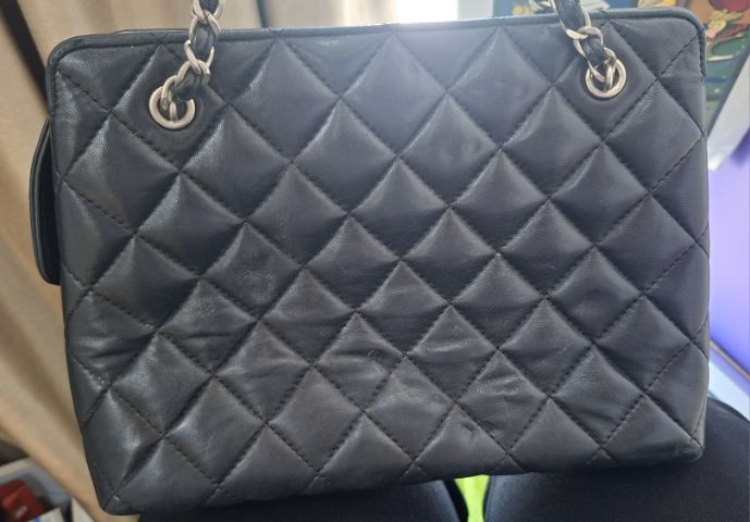 Chanel Vintage ไม่ทราบรุ่น อายุกว่า 30 ปี มีการ์ด รูปที่ 2