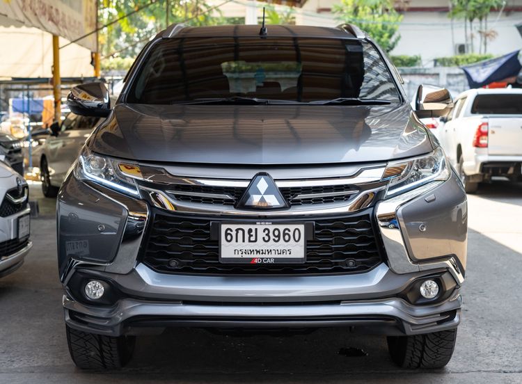 รถ Mitsubishi Pajero Sport 2.4 GT Premium สี เทา