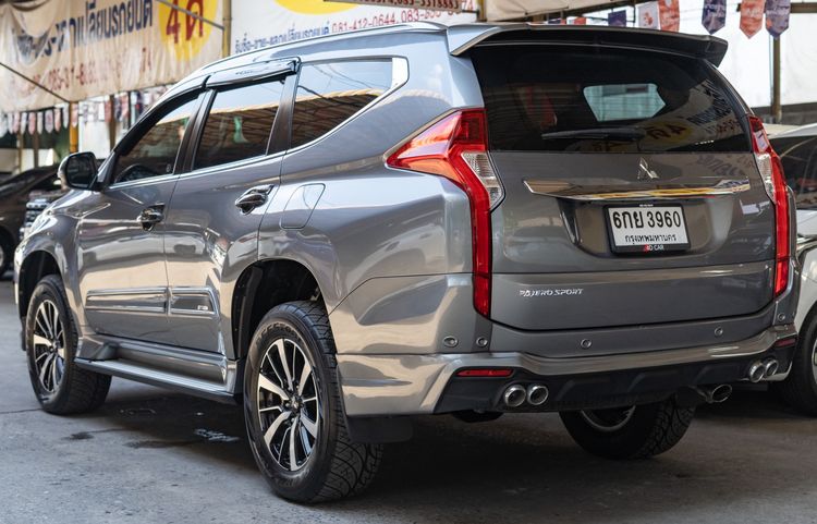 Mitsubishi Pajero Sport 2017 2.4 GT Premium Utility-car ดีเซล ไม่ติดแก๊ส เกียร์อัตโนมัติ เทา รูปที่ 3