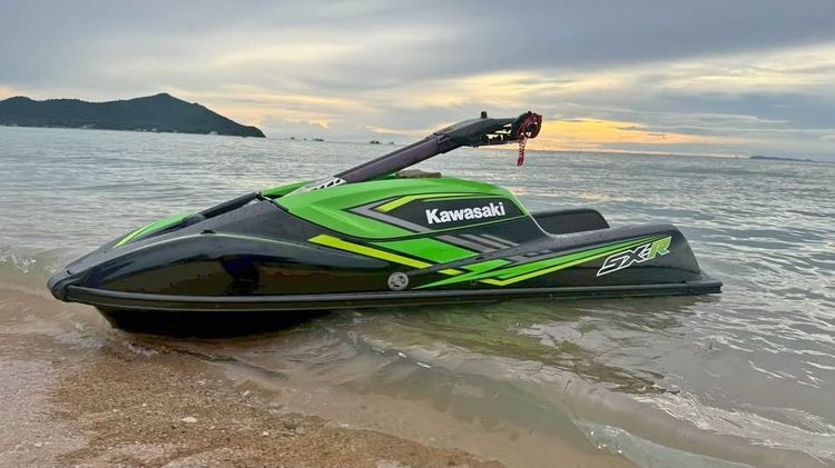 ขายด่วน Kawasaki SX-R 1500 ปี 2019 สภาพนางฟ้า แต่งเต็มลำ พร้อมเทรลเลอร์