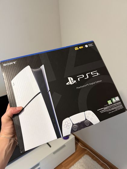 Sony PS5 (Playstation 5) เครื่องเกมส์โซนี่ เพลย์สเตชั่น เชื่อมต่อไร้สายได้ 🎮 PlayStation 5 Digital Edition 1TB — Great Condition (Boxed)