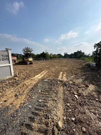 ไม่ใช่ พื้นที่ว่าง 4 โฉนด รวม 1 ไร่ 1 งานครับ รูปที่ 4