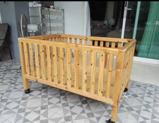 เตียงนอนเด็ก