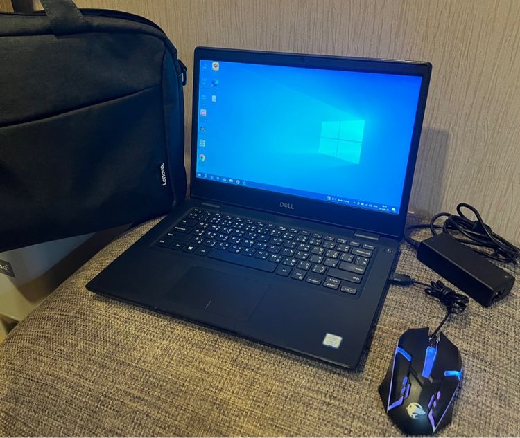 HP i5 Gen 8 Ram 8 G  สภาพสวย แบตนาน  กระเป๋า อุปกรณ์ครบ  รูปที่ 2