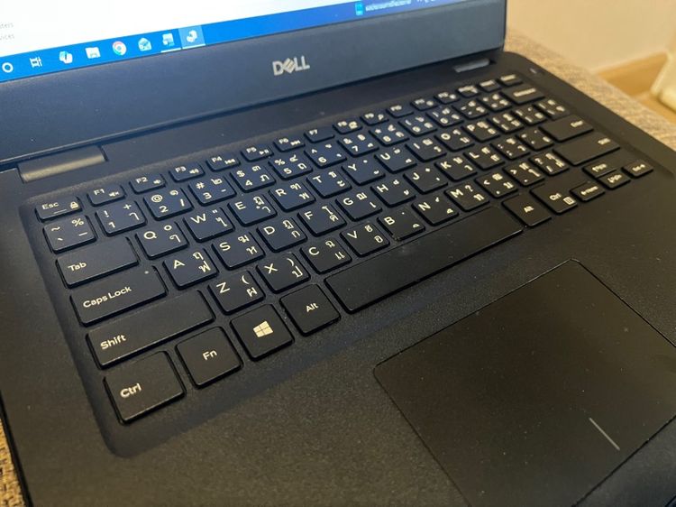 HP i5 Gen 8 Ram 8 G  สภาพสวย แบตนาน  กระเป๋า อุปกรณ์ครบ  รูปที่ 3