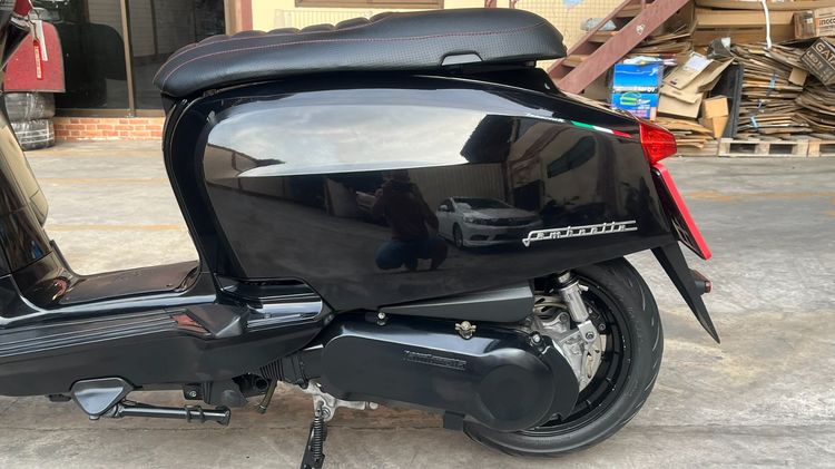 Lambretta V200 จดปี 22 ไมล์ 9288 km. รูปที่ 4