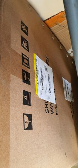 เครื่องซักรองเท้าผ้าใบ