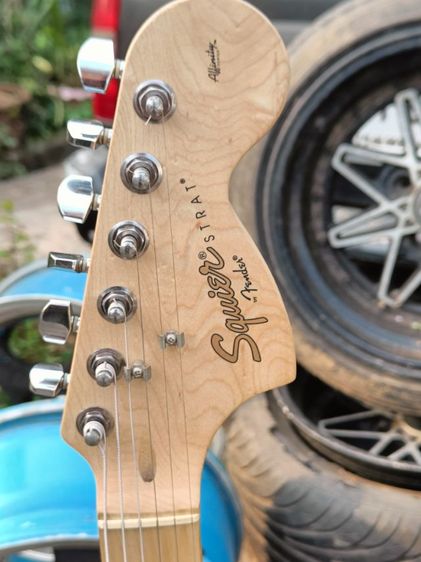 Squier Affinity หัวโต คอขาว สีซันเบิร์ด รูปที่ 4