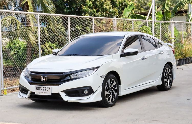 Honda Civic 2017 1.8 EL i-VTEC Sedan เบนซิน ไม่ติดแก๊ส เกียร์อัตโนมัติ ขาว รูปที่ 2