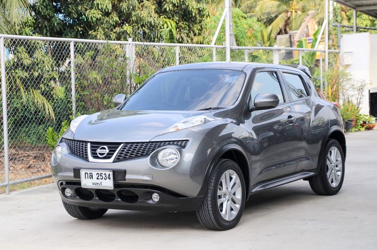 Nissan Juke 2014 1.6 V Sedan เบนซิน ไม่ติดแก๊ส เกียร์อัตโนมัติ เทา รูปที่ 2