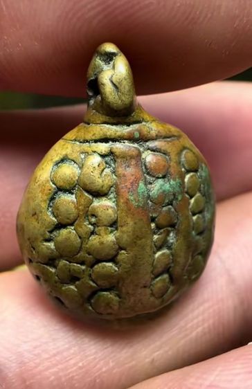 พญาเต่าหลวงพ่อเงิน วัดบางคลาน