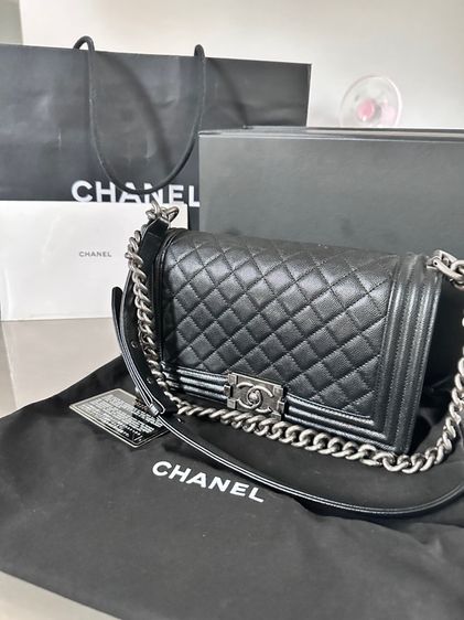  Chanel Boy สีดำ หนัง Caviar 10 นิ้ว