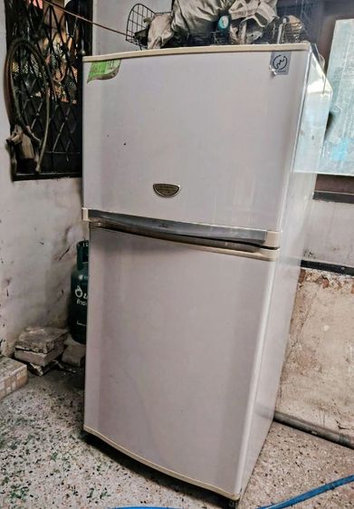 ตู้เย็น 2 ประตู Sharp ตู้เย็นมือสอง