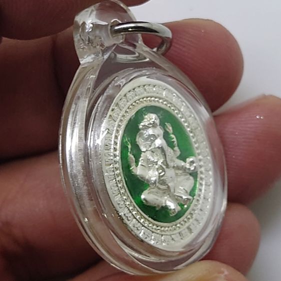 พระพิฆเนศ มหาเทพแห่งความสำเร็จ เนื้อเงิน ลงยาเขียว พิมพ์เล็ก รุ่นเบญจมงคล ครบ 50 ปี ททบ 5 ปี2551 เลี่ยมพร้อมใช้ รูปที่ 3