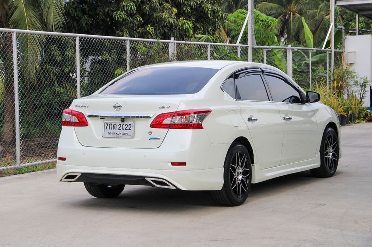Nissan Sylphy 2012 1.8 V Sedan เบนซิน ไม่ติดแก๊ส เกียร์อัตโนมัติ ขาว รูปที่ 3