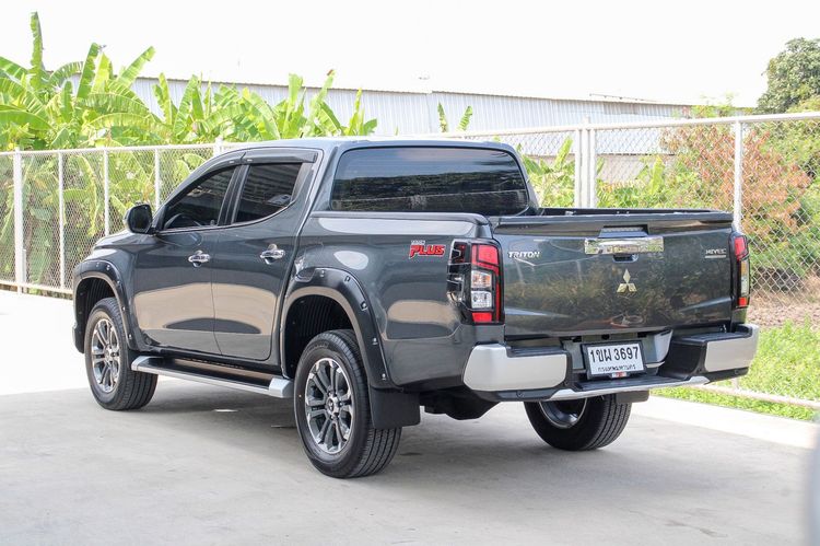 Mitsubishi Triton 2020 2.4 GT Premium Plus Pickup ดีเซล ไม่ติดแก๊ส เกียร์อัตโนมัติ เทา รูปที่ 4