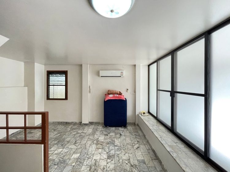 ขายทาวเฮ้าส์ 3.5 ชั้น รูปที่ 4