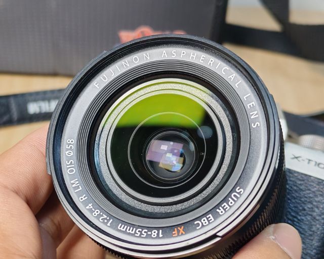 Fuji XT100 มี 2 เลนส์ รูปที่ 9