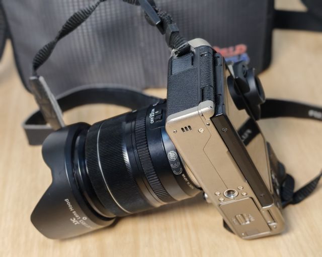 Fuji XT100 มี 2 เลนส์ รูปที่ 7