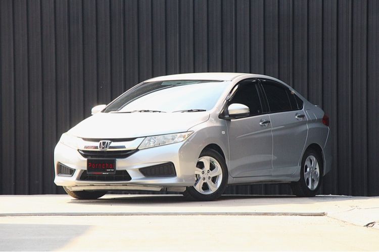 Honda City 2014 1.5 V Plus i-VTEC Sedan เบนซิน ไม่ติดแก๊ส เกียร์อัตโนมัติ บรอนซ์เงิน รูปที่ 3