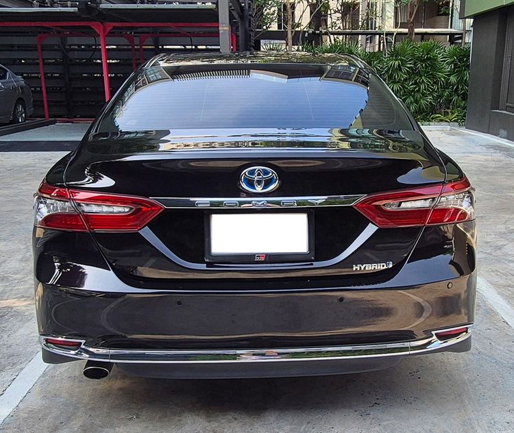 Toyota Camry 2023 2.5 HEV Premium Luxury Sedan ไฮบริด เกียร์อัตโนมัติ ดำ รูปที่ 4