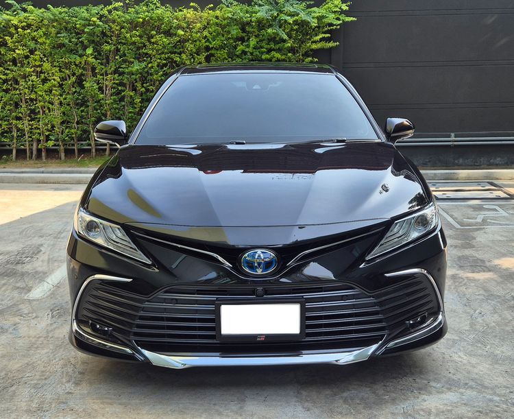 รถ Toyota Camry 2.5 HEV Premium Luxury สี ดำ