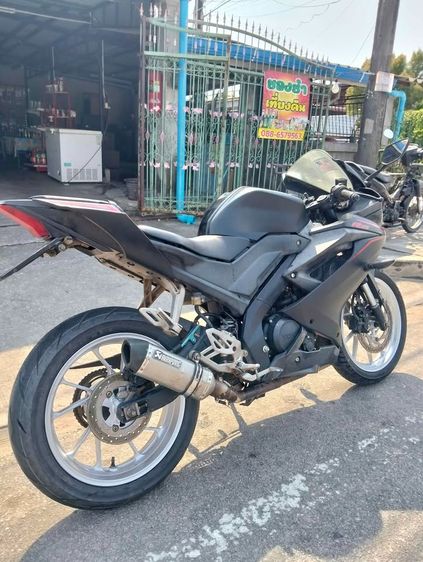 yamaha R15 รูปที่ 4