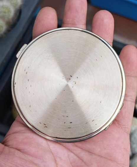 ​ตลับแป้งประดับมุกแท้ เก่าเก็บงานนอก พร้อมกล่อง สวยมาก แบ่งปันหลักร้อยพอครับ รูปที่ 5