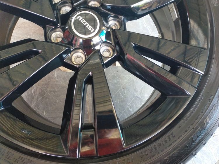 แม็กอีซูซุ ขอบ20 สีอบpowder coat พร้อมยางดันลอป 255 45 20 ปี24 ยางสวยทุกเส้นตุ่มหน้ายางยังอยู่ใส่ isuzu ตัวเตี้ย  ยีราฟแคระ รถที่บรรทุกไม่เก รูปที่ 7