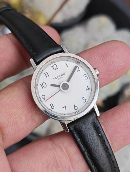 นาฬิกา Mondaine swiss made ระบบ Quartz น่ารักสำหรับสาวๆ ราคาแบ่งปันครับ รูปที่ 3