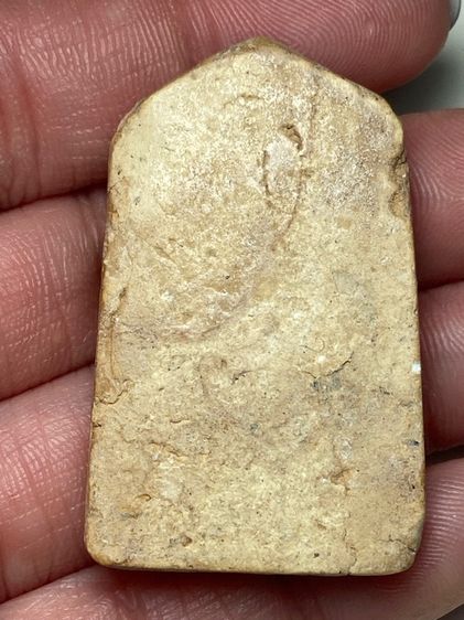 พระปางสมาธิเนื้อผงห้าเหลี่ยม รูปที่ 2