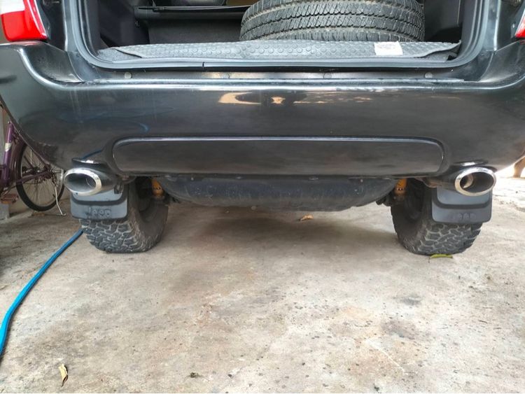Jeep Grand Cherokee 2003 4.0 V6 Limited 4WD Utility-car เบนซิน LPG เกียร์อัตโนมัติ ดำ รูปที่ 3