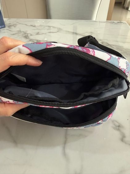 กระเป๋าคาดอก Adidas แท้  รูปที่ 4